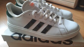 Pánské tenisky adidas GRAND COURT BASE 2.0, vel. 44 2/3 EU - 8