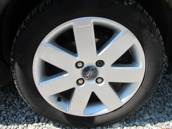 Ford Fusion 1.6 - 8