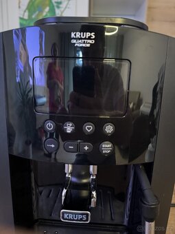 Kávovar KRUPS EA819N10 Arabica Latte - 8