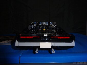 Lego Technic 42111 Domův Dodge Charger - 8