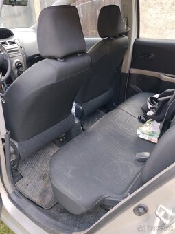 Toyota Yaris 1,0 2009 - 8