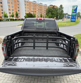 Dodge RAM 1500 5.7 HEMI—2018–4x4—TAŽNÉ 3.5t—159.000km - 8