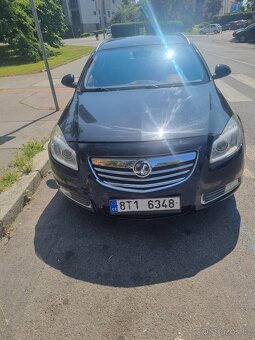 Insignia - 8