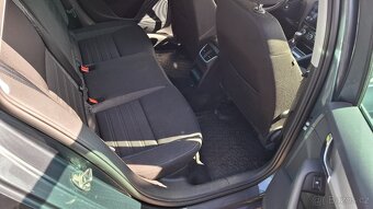 Škoda Octavia Combi - 8