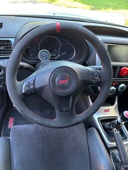 Subaru impreza wrx sti - 8