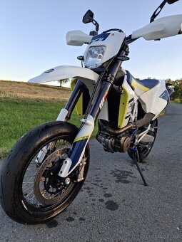Husqvarna 701 SM - 8