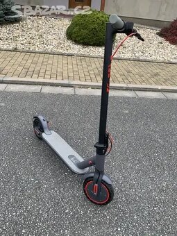 Elektrokoloběžka AERIUM AOVO PRO černá - 8