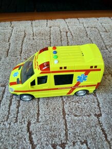 dřevěné a plastové hrací hračky - 8