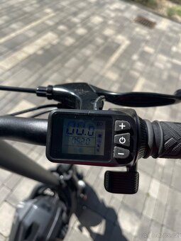 Elektrická koloběžka Acer Predator Extreme - 8