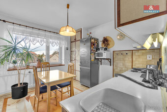 Prodej bytu 4+1, 77 m², Smidary, ul. Nádražní - 8