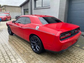 Dodge Challenger 3.6 dovuz USA startuje a jezdi - 8