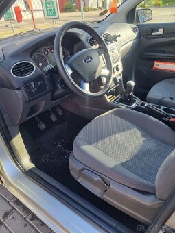 Ford Focus 1.6. Benzin - 8