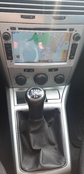 OPEL ASTRA 1.6i GTC ROK 2010 TOP STAV TK 6/2027 - 8
