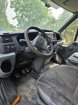 Ford Transit - 8
