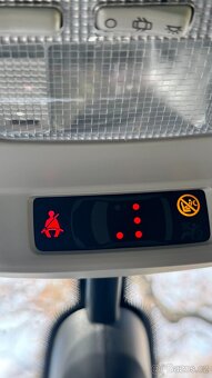 Peugeot 3008, 1.6 HDi 84 kW - 8
