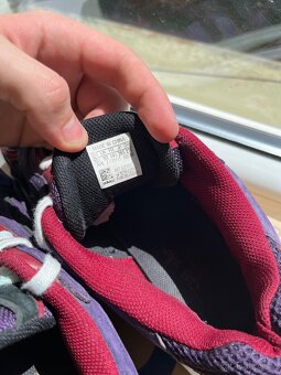 Adidas, velikost 44 2/3 - 8