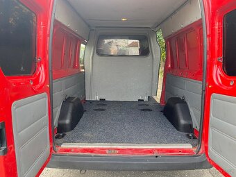 Ford Transit 6 míst - 8