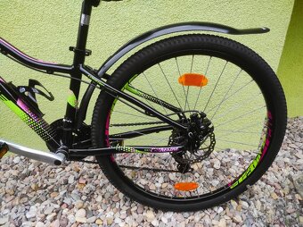 Značkové dívčí (dámské) kolo Rock Machine 27,5"/14" DISC - 8