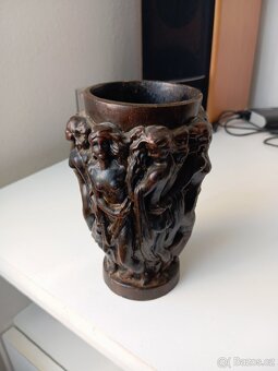 Vazy inspirovane Lalique - Bacchantes - 8