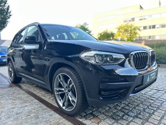 BMW X3 2.0 xDrive 140kW NEHAVAROVANÉ VOZIDLO - 8