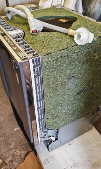 Vestavná myčka Bosch - 8