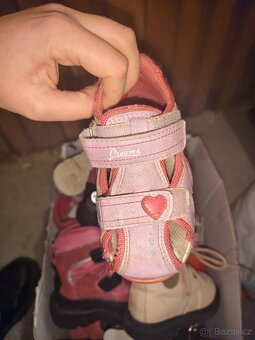 Mix oblečení, boty, bundy, šaty, kostýmy, vanička, dudlík, - 8