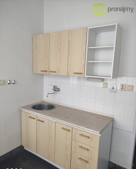 Pronájem obchodního prostoru 139 m² - 8