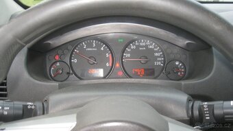Nissan Navara 2,5 DCi - 8