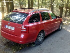 Škoda Octavia combi 1.4 TSI 90 kW rv 2010 Elegance původ -CZ - 8