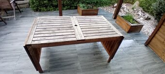 Zahradní dřevěný rozkládací stůl - 8
