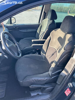 Citroën C8, Citroën C8 2.0HDi 120kW , 7míst - 8