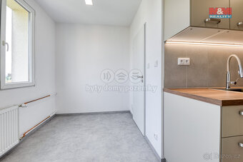 Pronájem bytu 2+1, 59 m², Plzeň, ul. Vejprnická - 8