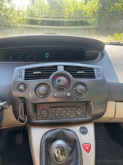 Renault Scenic 1.6i 83kw 2005 klima - 8