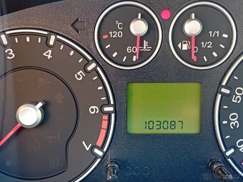 Ford fiesta - 8