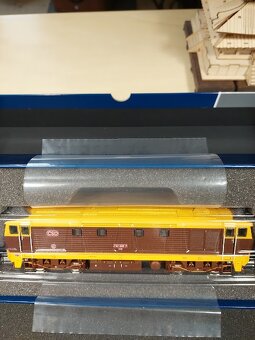 Dieselová lokomotiva řady 752 068-7 - ČSD/ČD DCC ZVUK - 8