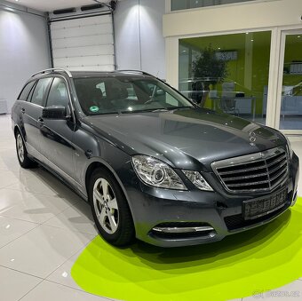 Mercedes-Benz Třídy E,  2.2 Diesel 6-MT Ojeté, 8/2010, 305 2 - 8