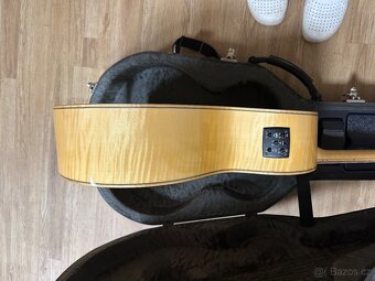 Akustická kytara od mistra Klémy Jumbo - 8