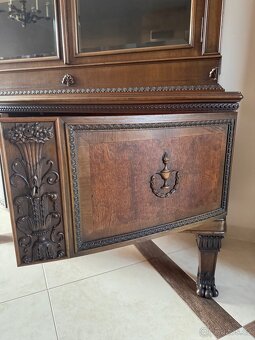 Výkladní skříň vitrína - 8