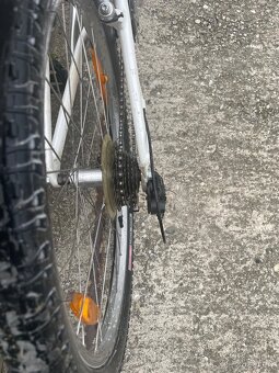 Dětské kolo specialized - 8