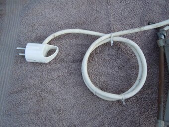 DÍLENSKÁ RETRO LAMPA - 8