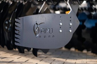 Diskový podmítač AMJ AGRO ATOS DELTA 5.0 - 8