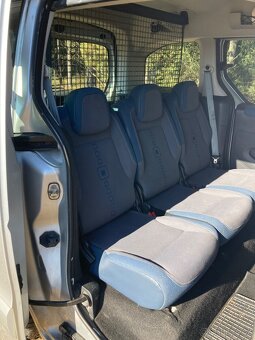 Berlingo 1,6 HDi 90 emotion Multispace - 8