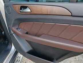 Mercedes-Benz GL GL 400 7 Míst AMG Paket - 8