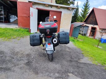 Suzuki DL 650 V-Strom - 8
