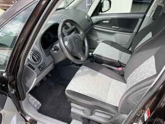 SUZUKI SX4 1,6 BENZÍN 2013 STYLE 4X4 1 MAJITEL - 8