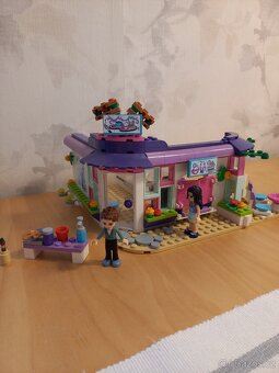 Lego Friends - 8
