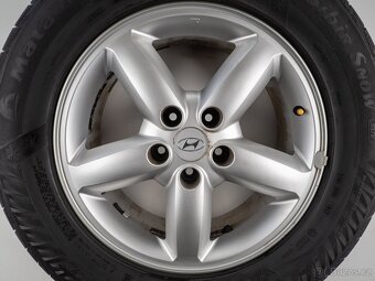 Hyundai SantaFe - Originání 17" alu kola - Zimní pneu - 8
