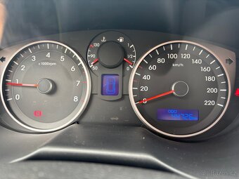 Hyundai i20 - 8