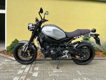 Yamaha XSR 900 - 8