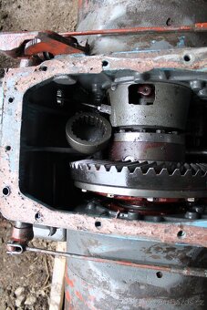 Zetor 8145 12045 12011 12111 12145 16145 diferenciál - 8